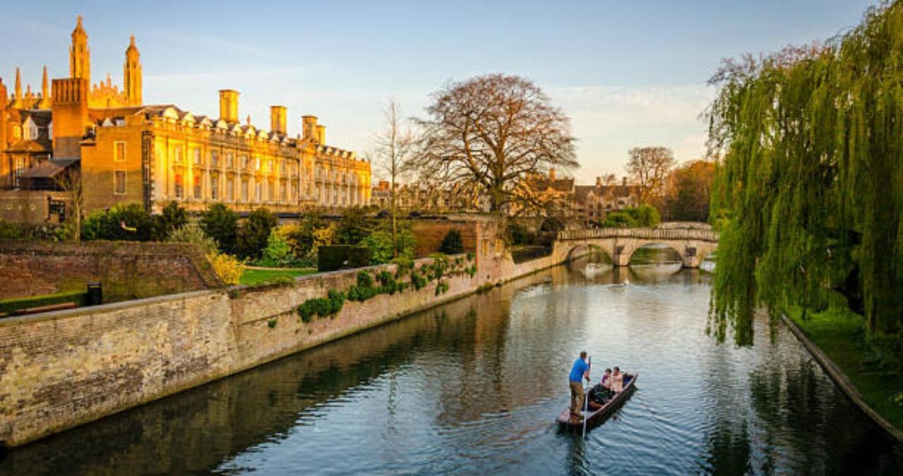 Stunning 1Br - Super Central- Peaceful Area - Lower Ground Apartment Cambridge  Esterno foto